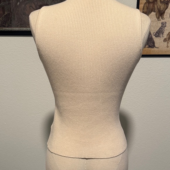 Commense Cream Ribbed Tank Top - Picture 3 of 3